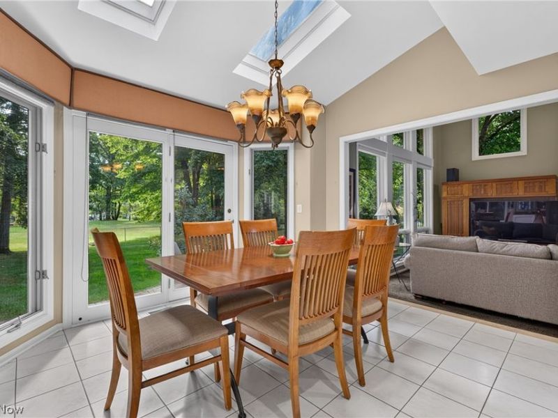 35870 S Huntington Drive, Solon, OH 44139 Photo 12