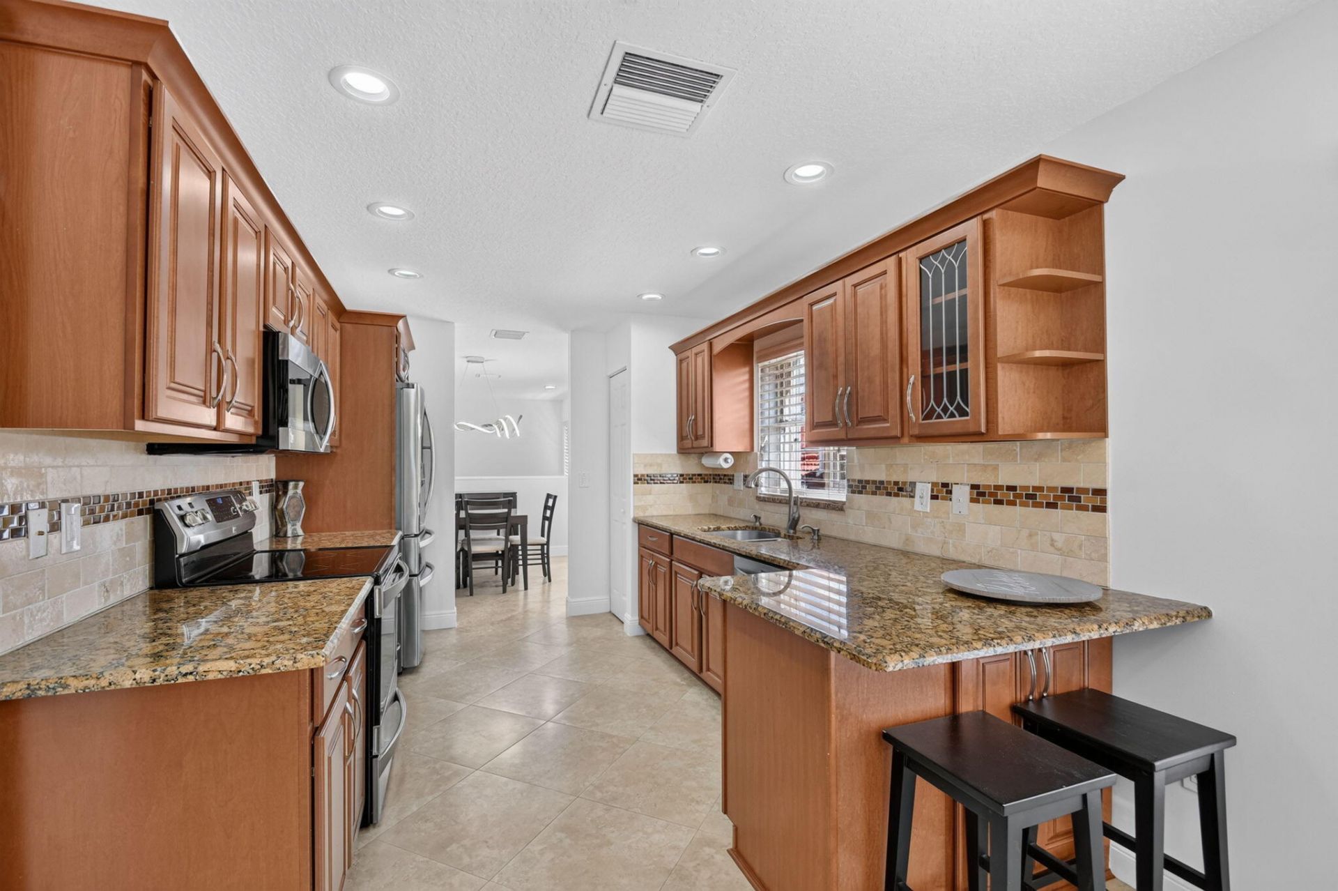 12447 Crystal Pointe Drive, Unit 201, Boynton Beach, FL 33437 Photo