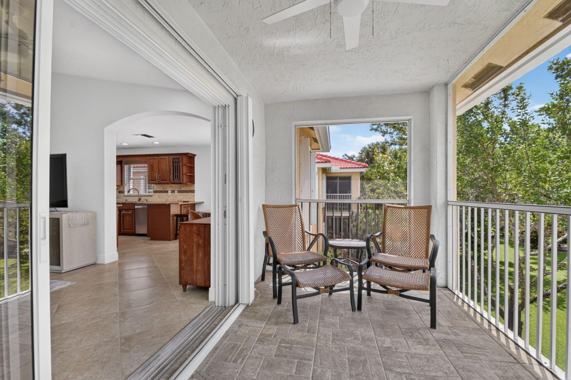 12447 Crystal Pointe Drive, Unit 201, Boynton Beach, FL 33437 Photo