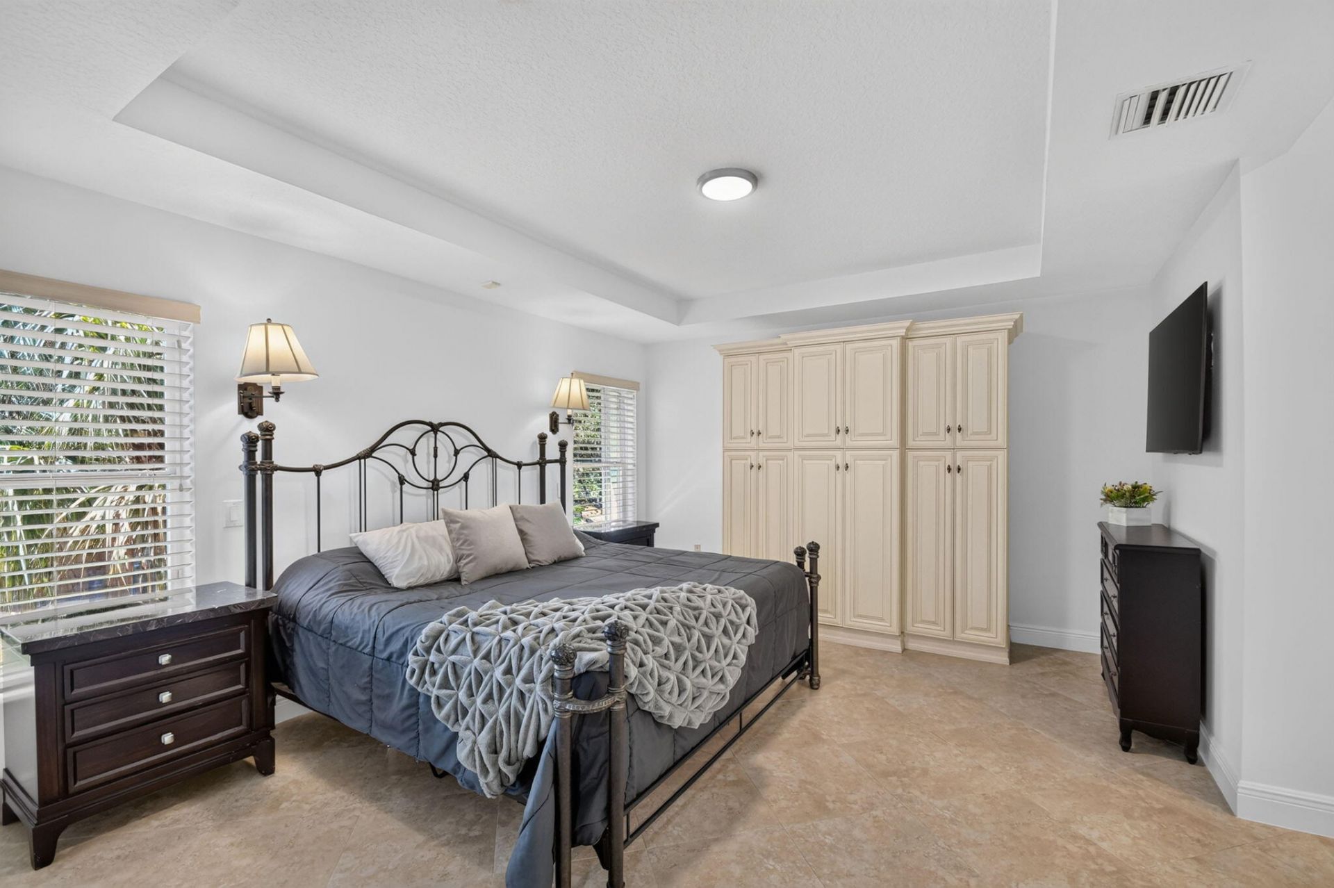 12447 Crystal Pointe Drive, Unit 201, Boynton Beach, FL 33437 Photo