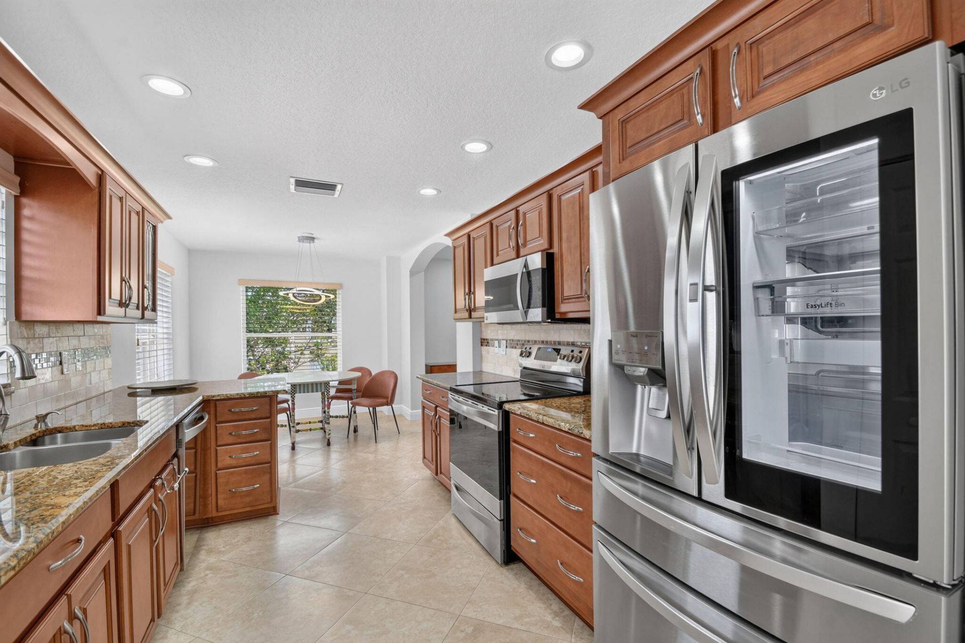 12447 Crystal Pointe Drive, Unit 201, Boynton Beach, FL 33437 Photo