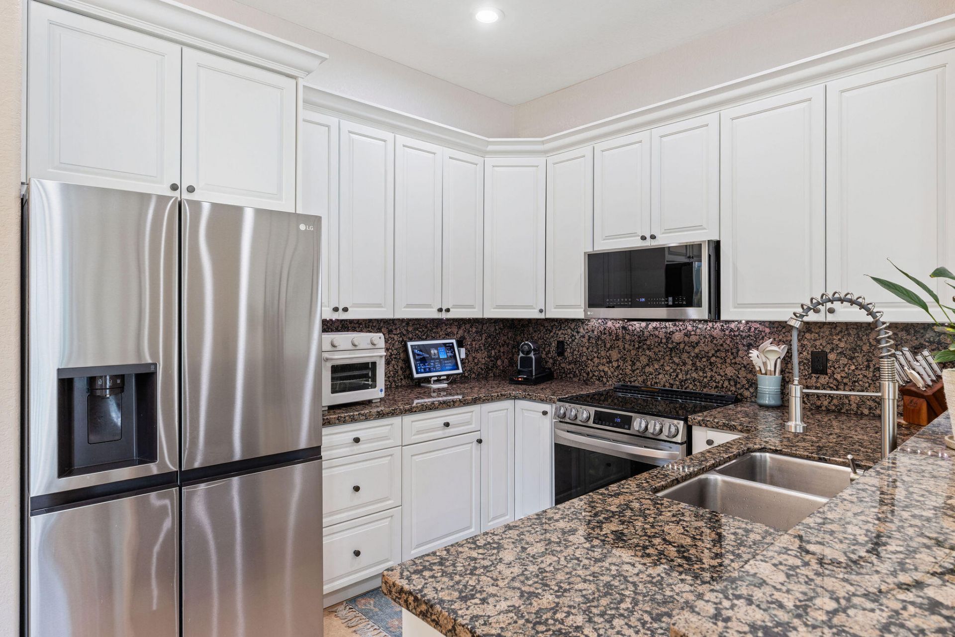 1323 NE 5th Terrace, Unit 1323, Fort Lauderdale, FL 33304 Photo