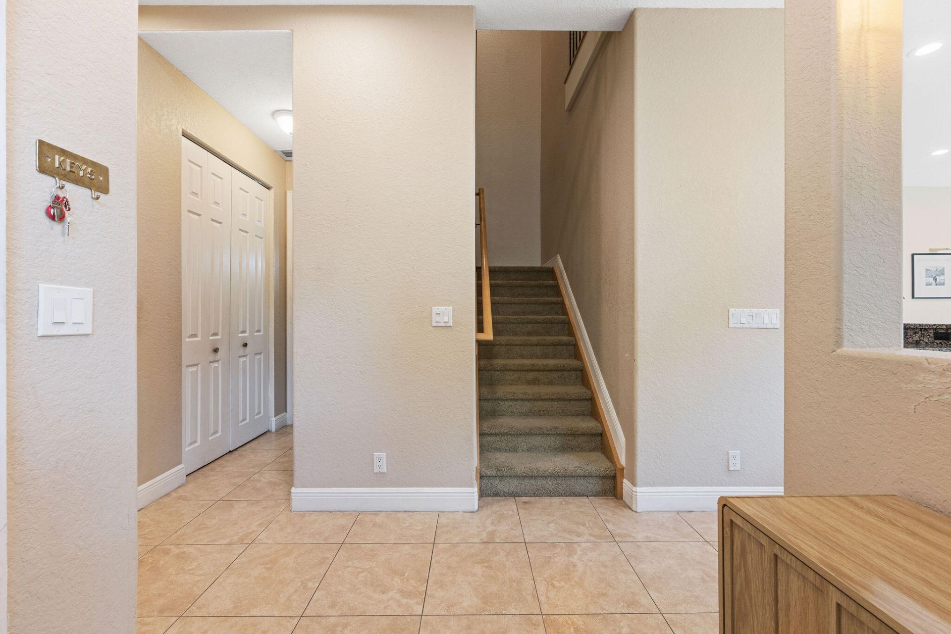 1323 NE 5th Terrace, Unit 1323, Fort Lauderdale, FL 33304 Photo