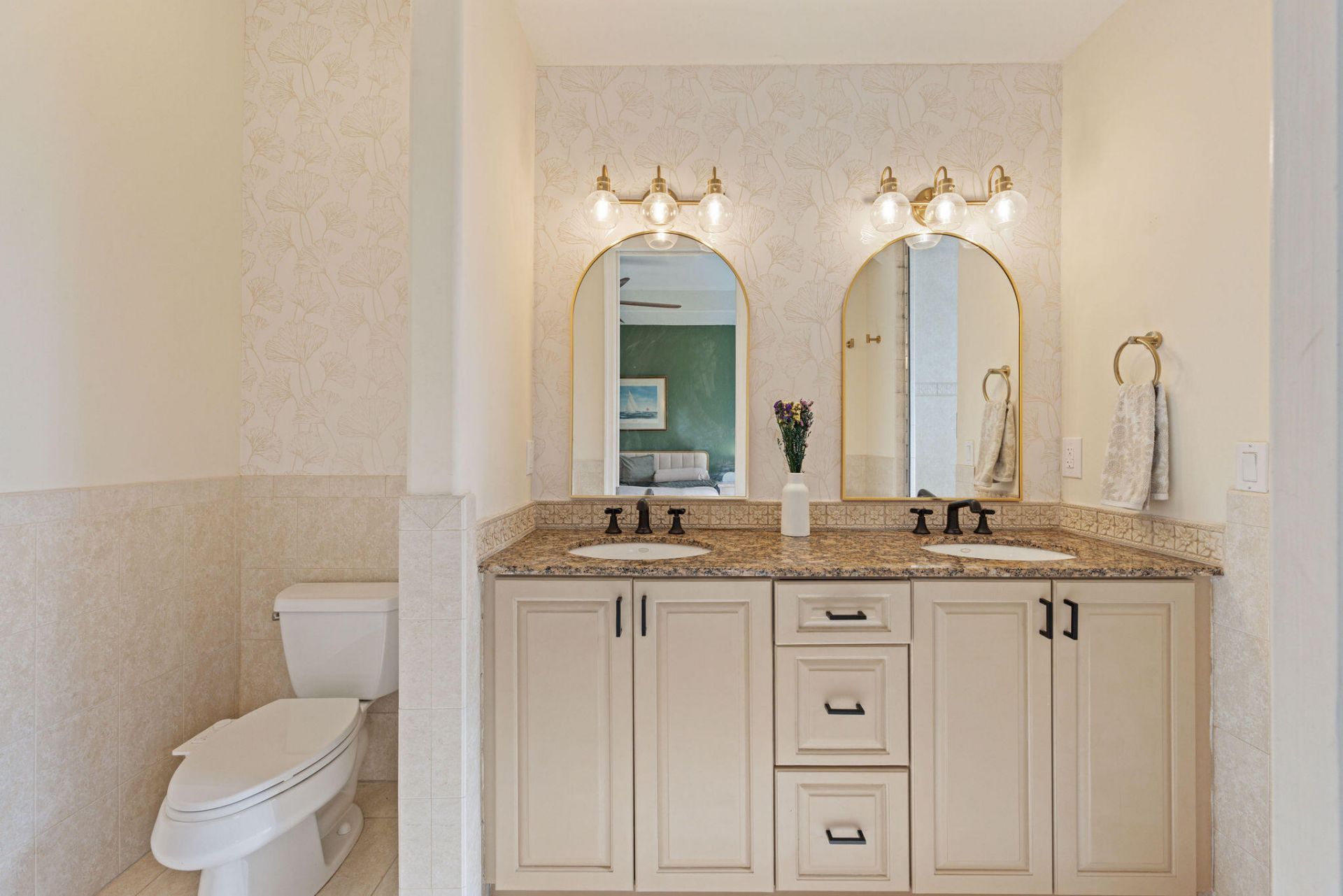 1323 NE 5th Terrace, Unit 1323, Fort Lauderdale, FL 33304 Photo