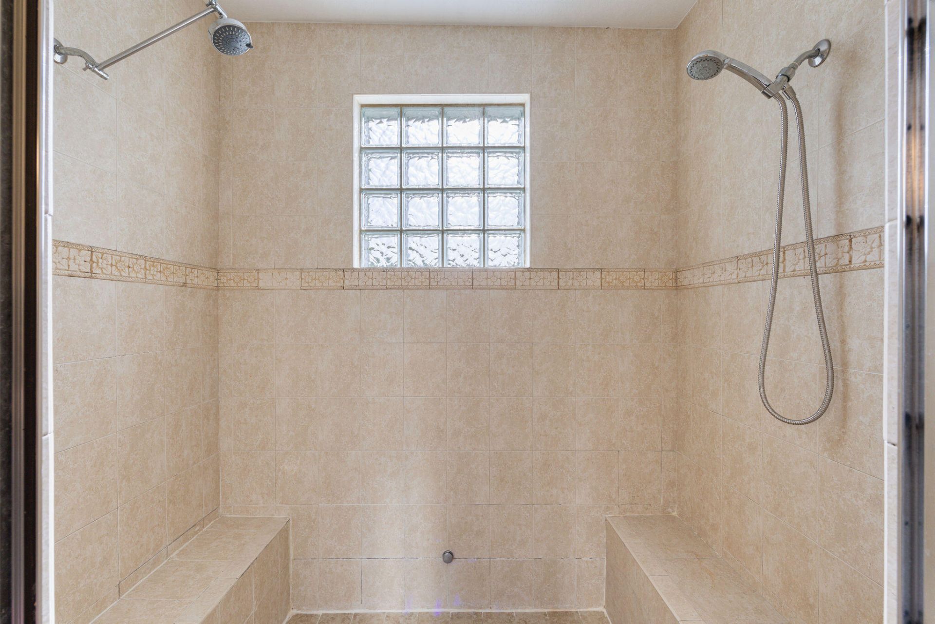 1323 NE 5th Terrace, Unit 1323, Fort Lauderdale, FL 33304 Photo