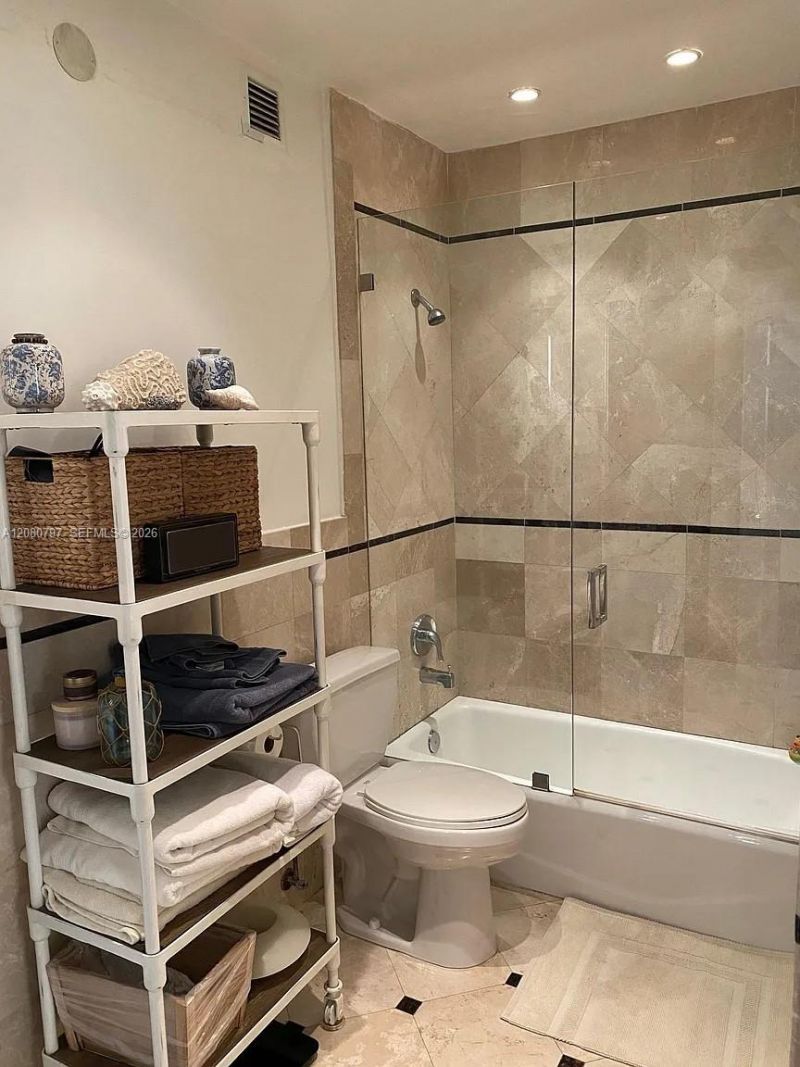 2451 Brickell Ave, Unit 11F, Miami, FL 33129 Photo