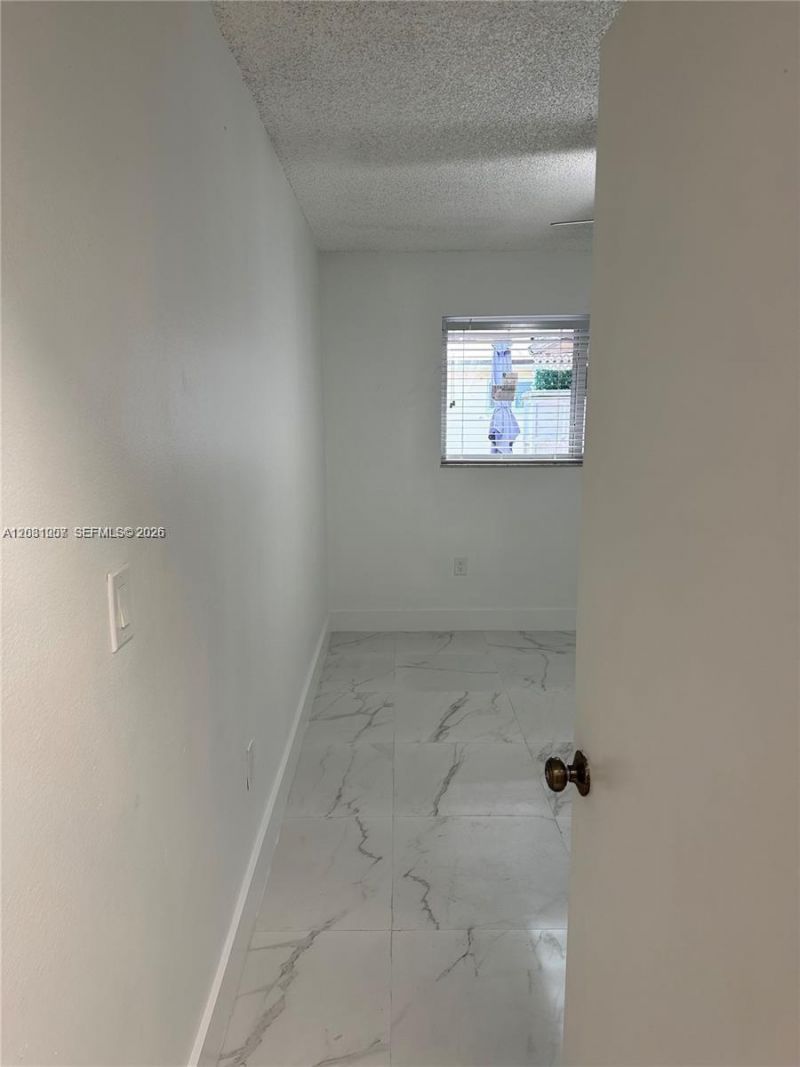 324 E 34th , Unit 1, Hialeah, FL 33013 Photo