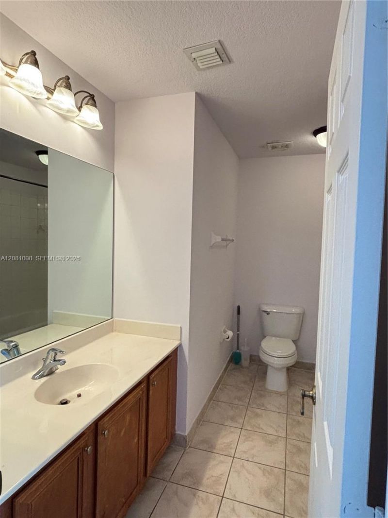 9241 Chambers St, Tamarac, FL 33321 Photo
