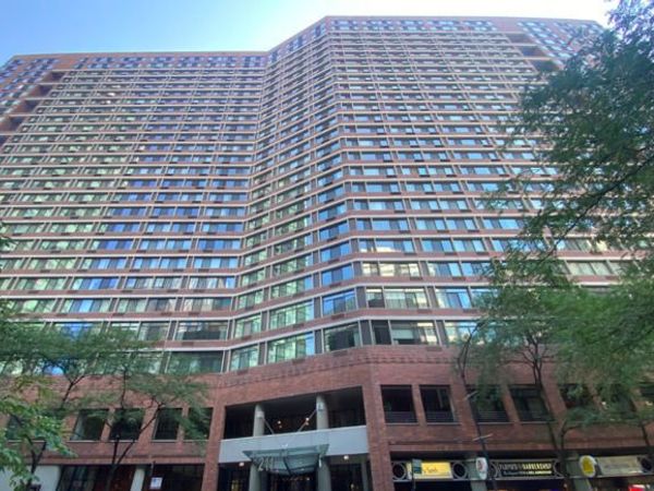 211 E Ohio Street , Unit 923, Chicago, IL 60611