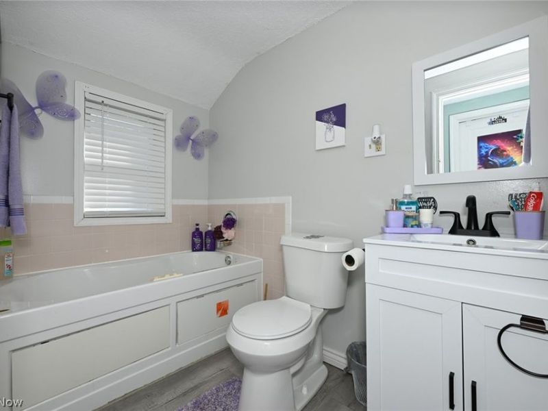 3277 Mayfair Road , Akron, OH 44312 Photo 14