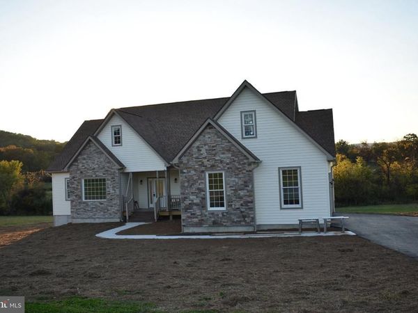 11143 BLAIR'S VALLEY ROAD, MERCERSBURG, PA 17236