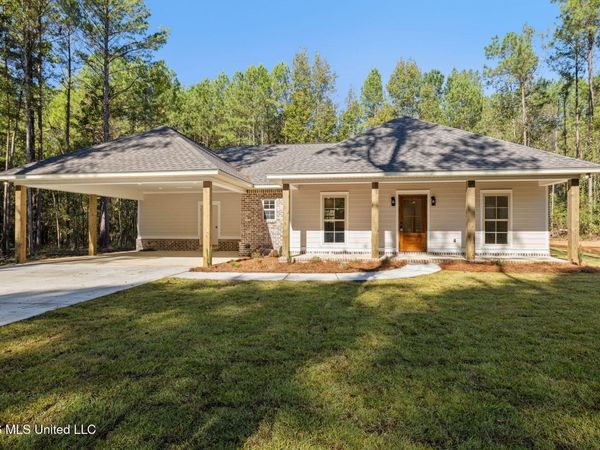 145 Crosby Road, Seminary, MS 39479