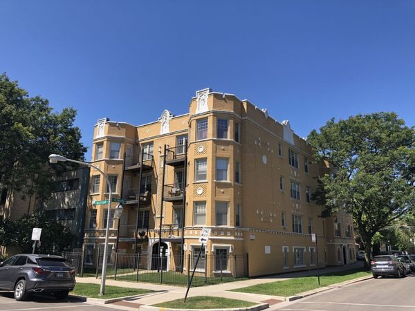 2707 W Glenlake Avenue , Unit 3, Chicago, IL 60659