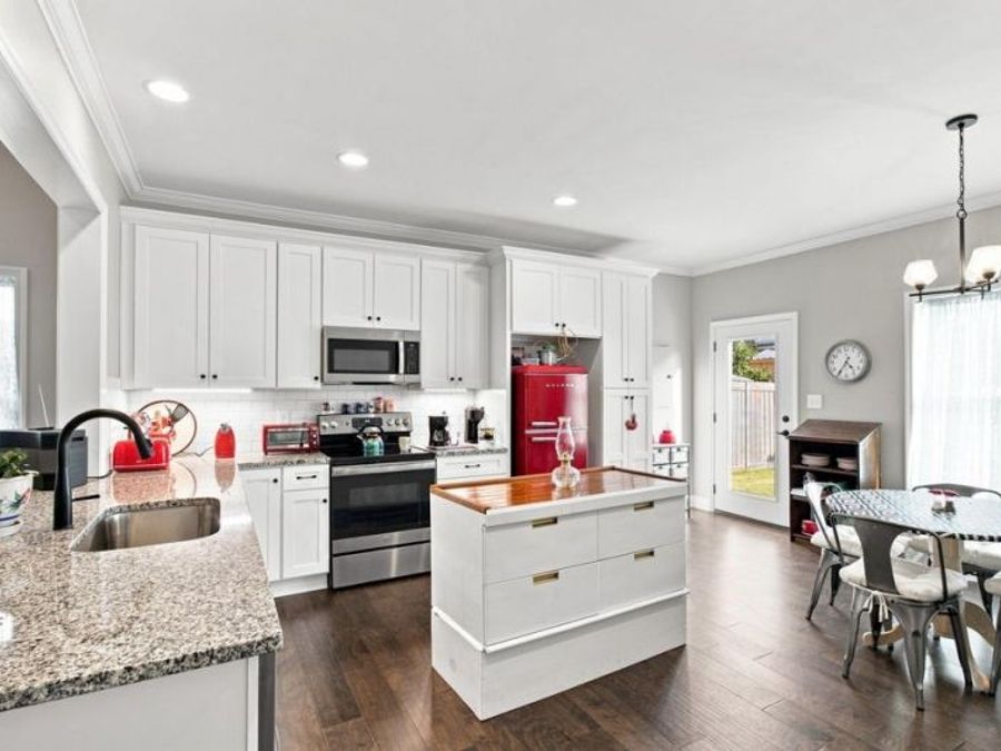 Property Image 12