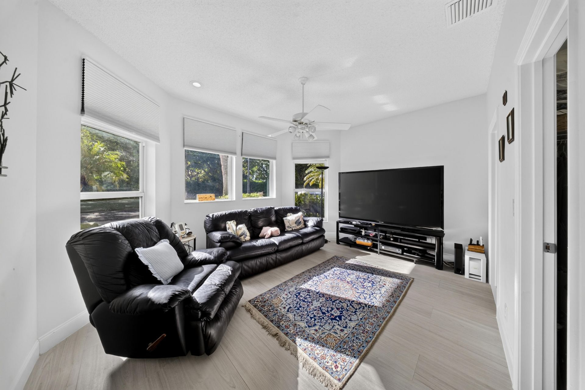 7690 La Corniche Circle, Boca Raton, FL 33433 Photo