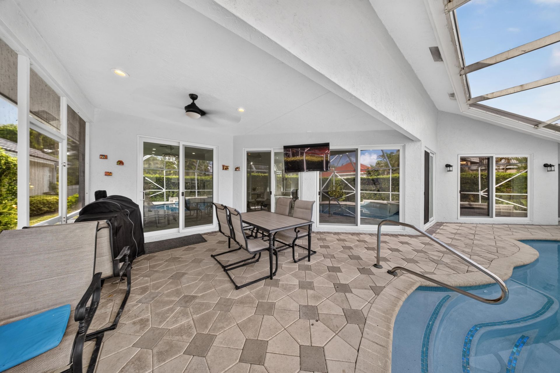 7690 La Corniche Circle, Boca Raton, FL 33433 Photo