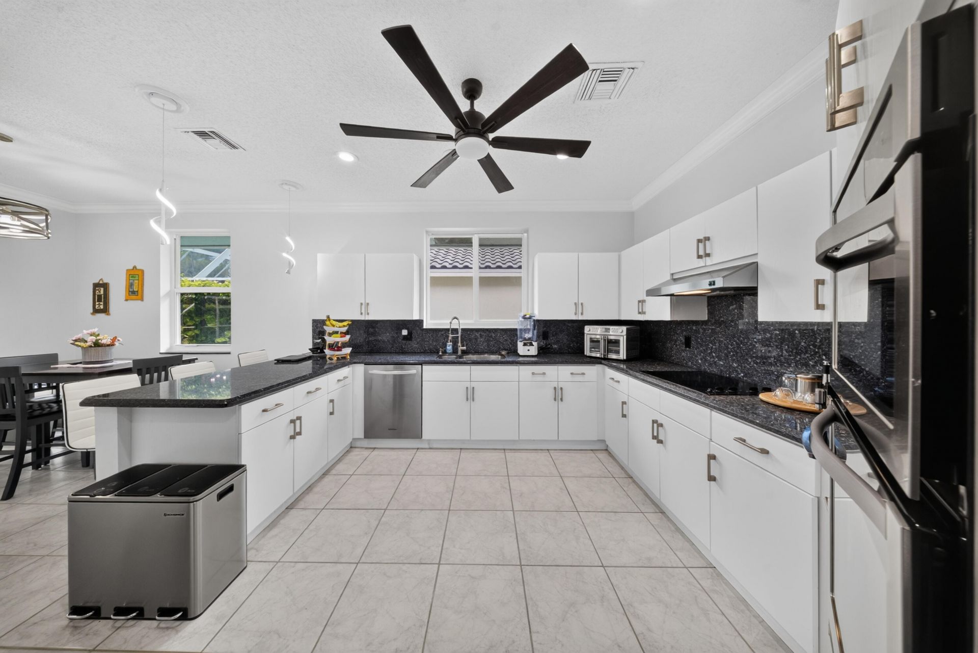 7690 La Corniche Circle, Boca Raton, FL 33433 Photo
