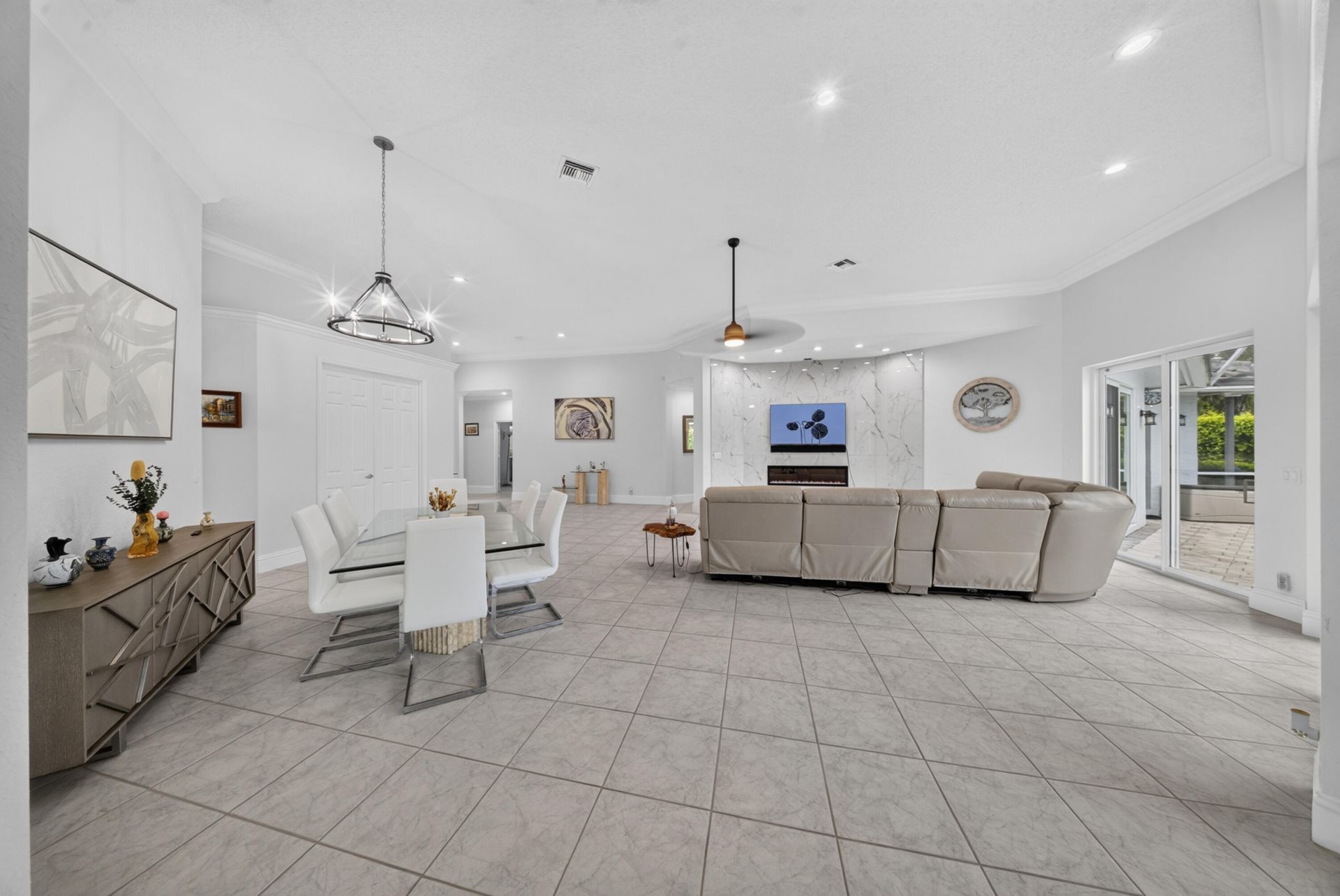 7690 La Corniche Circle, Boca Raton, FL 33433 Photo