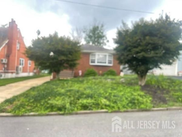 47 South Walnut Avenue , Iselin, NJ 08830