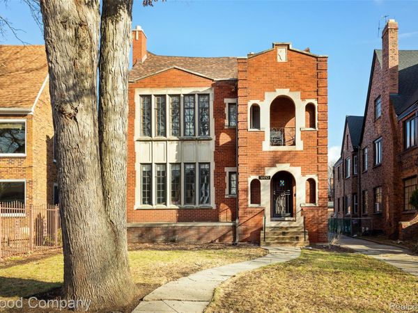 16910 LA SALLE Avenue , Detroit, Mi 48221