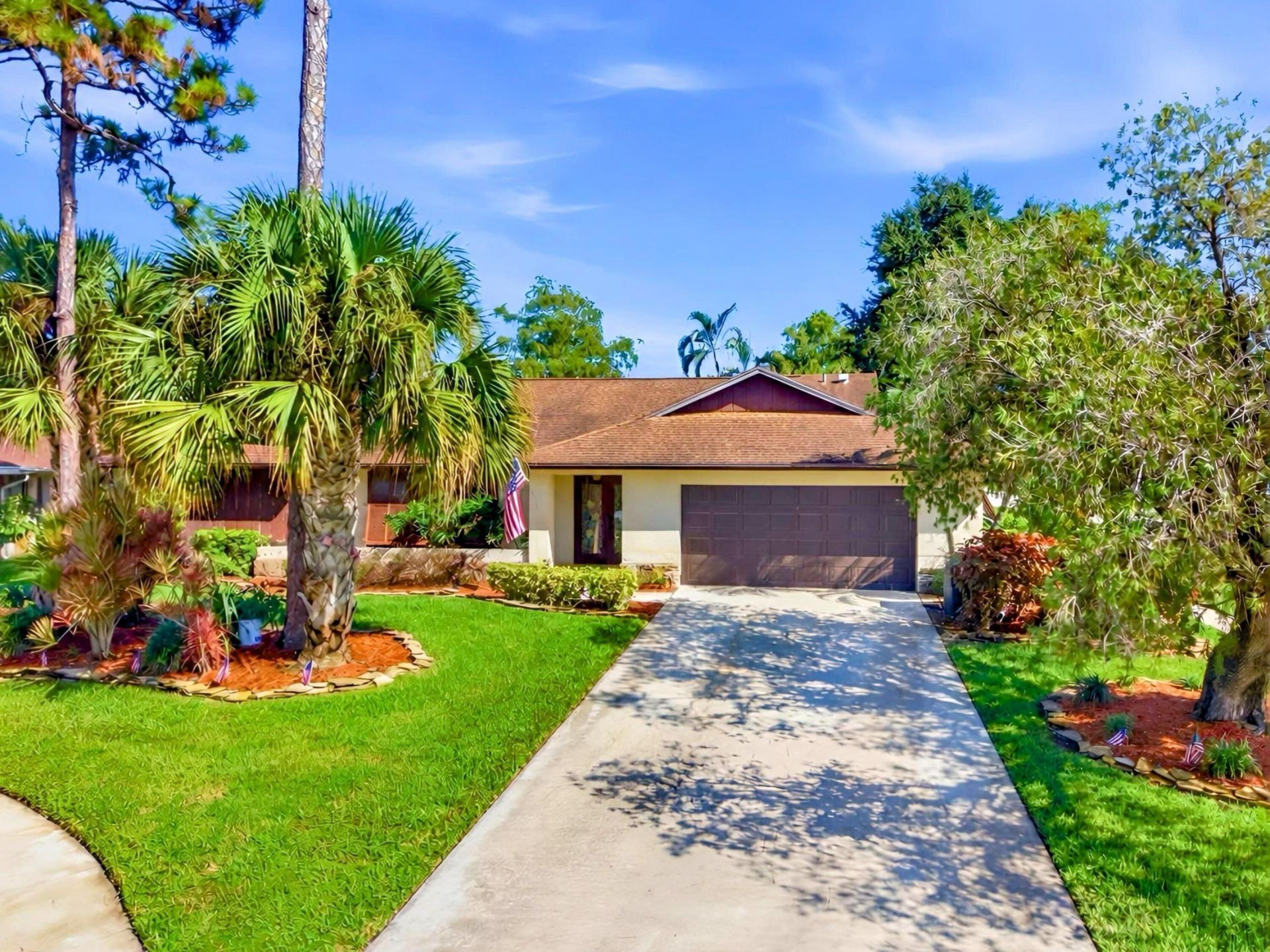 569 Dollarspot Court, Wellington, FL 33414 Photo