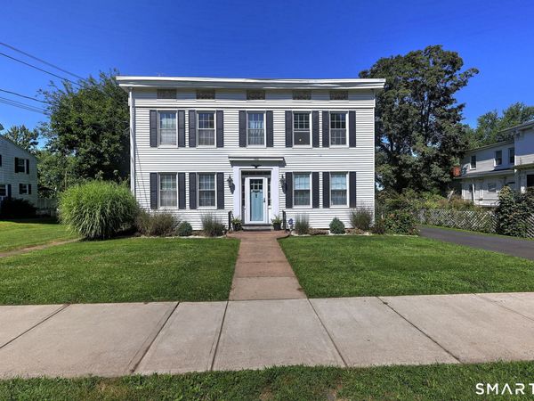 394 Main, Portland, CT 06480