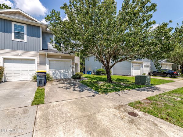 1737 BISCAYNE BAY Circle, Jacksonville, FL 32218