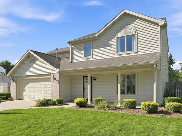 4018 Three Oaks Drive, Fort Wayne, IN 46809