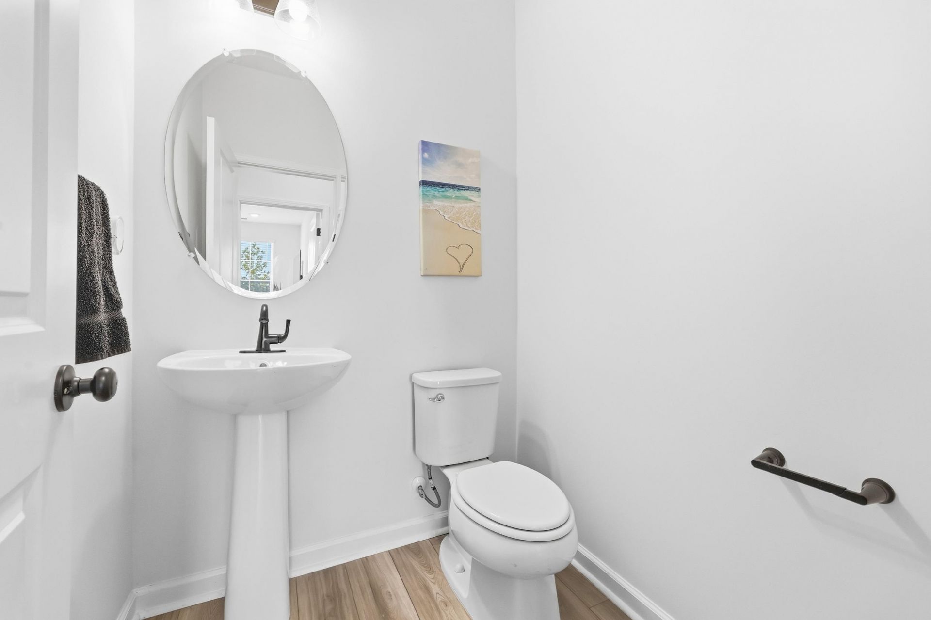 140 Joyce Dr  Photo 16