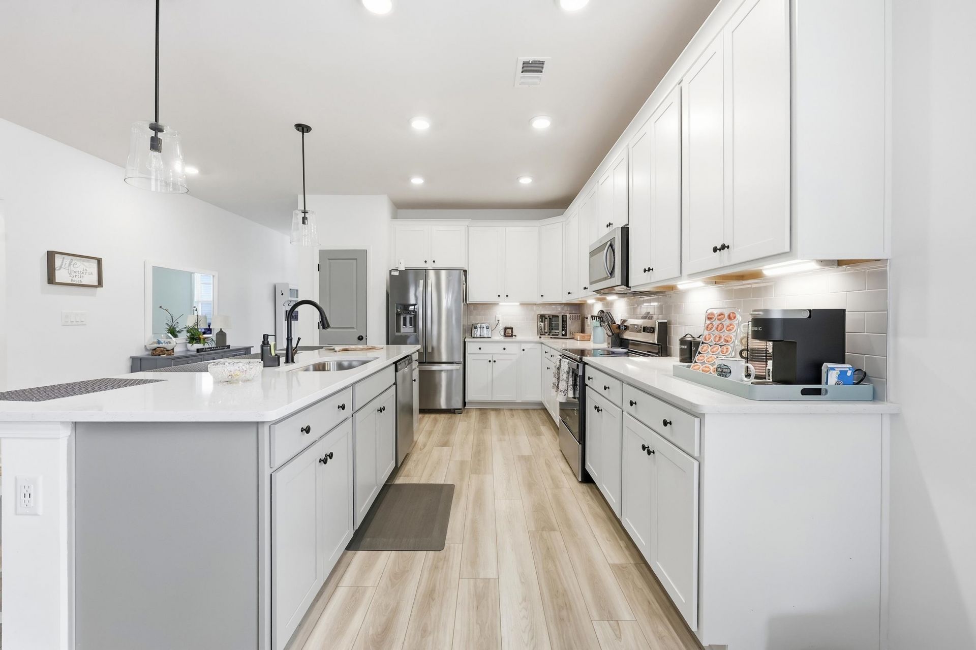 140 Joyce Dr  Photo 8