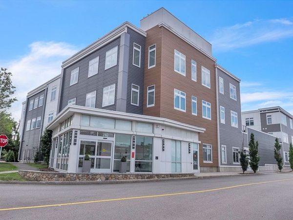 60 Cross St E, Unit 318, Somerville, MA 02145
