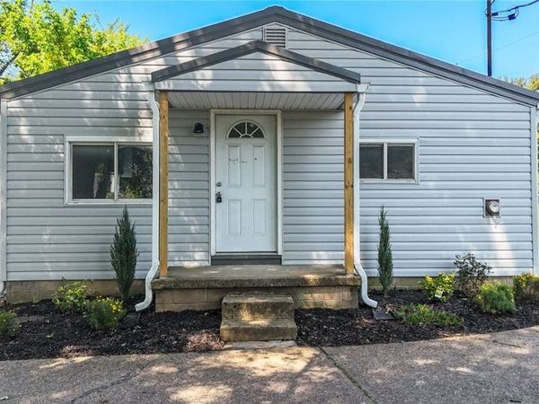 2111A Stella Court , Parkersburg, WV 26104
