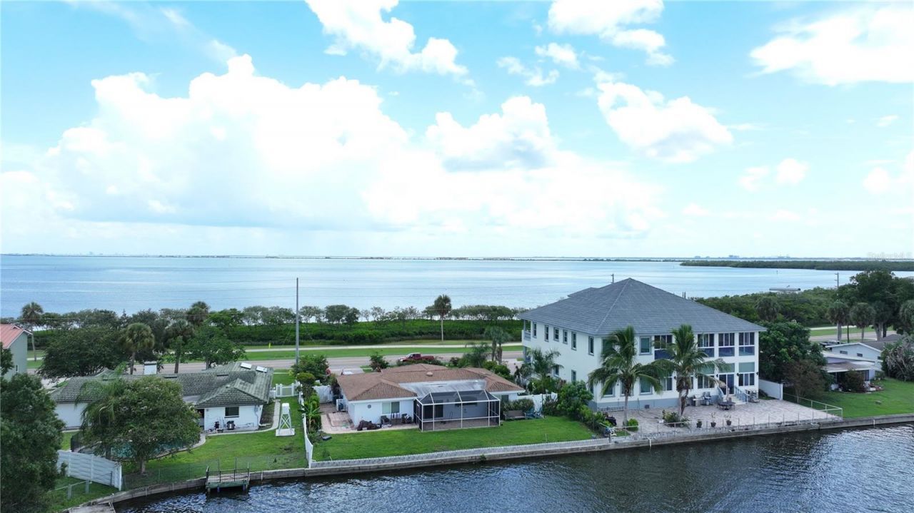 560 7th Street S, Safety Harbor, FL 34695 Photo