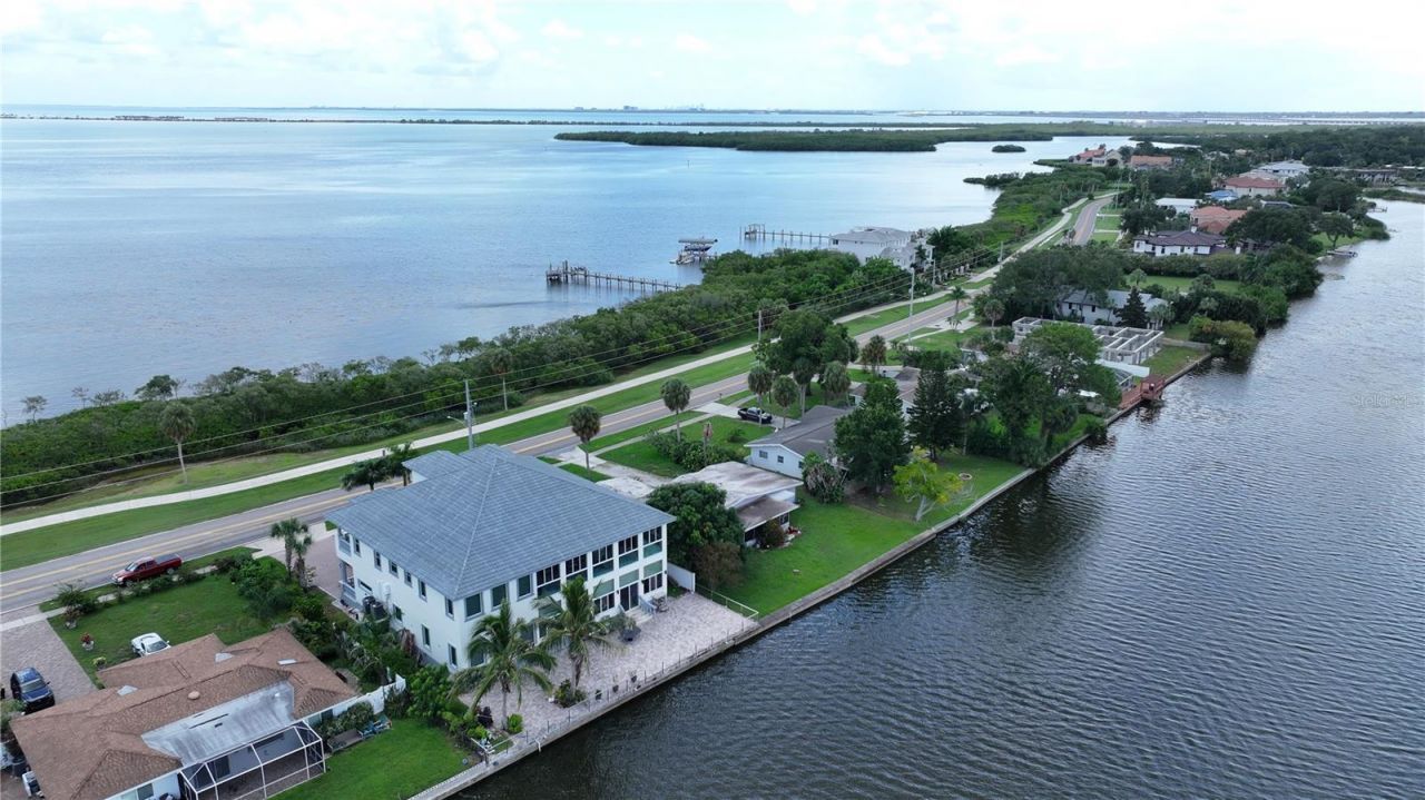 560 7th Street S, Safety Harbor, FL 34695 Photo