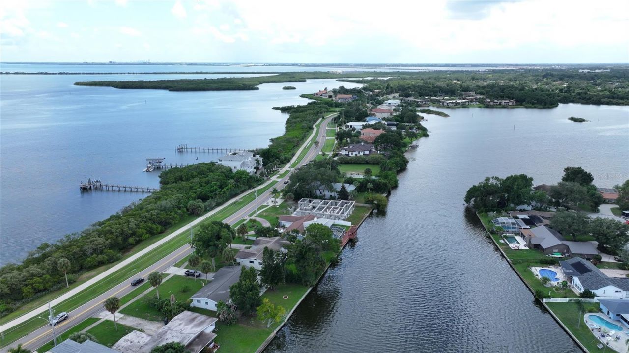 560 7th Street S, Safety Harbor, FL 34695 Photo