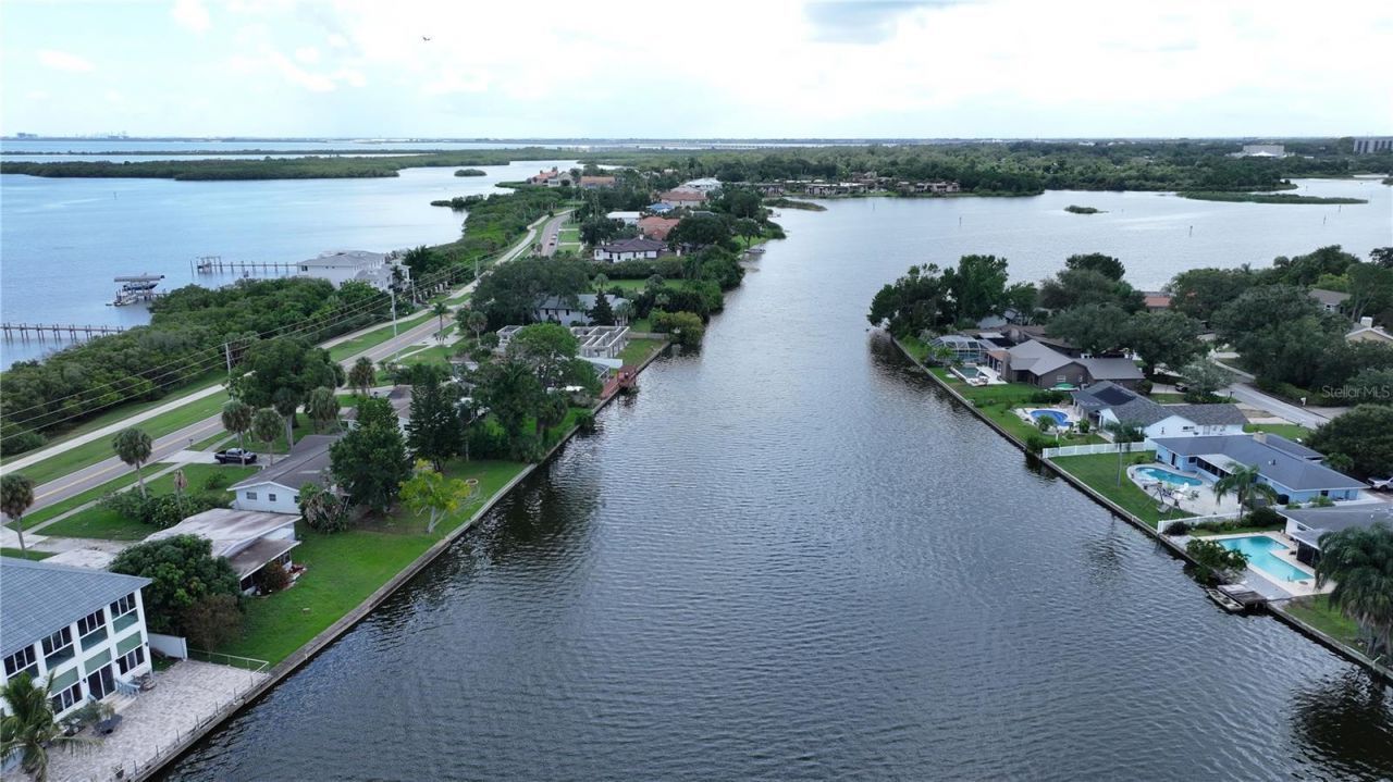 560 7th Street S, Safety Harbor, FL 34695 Photo
