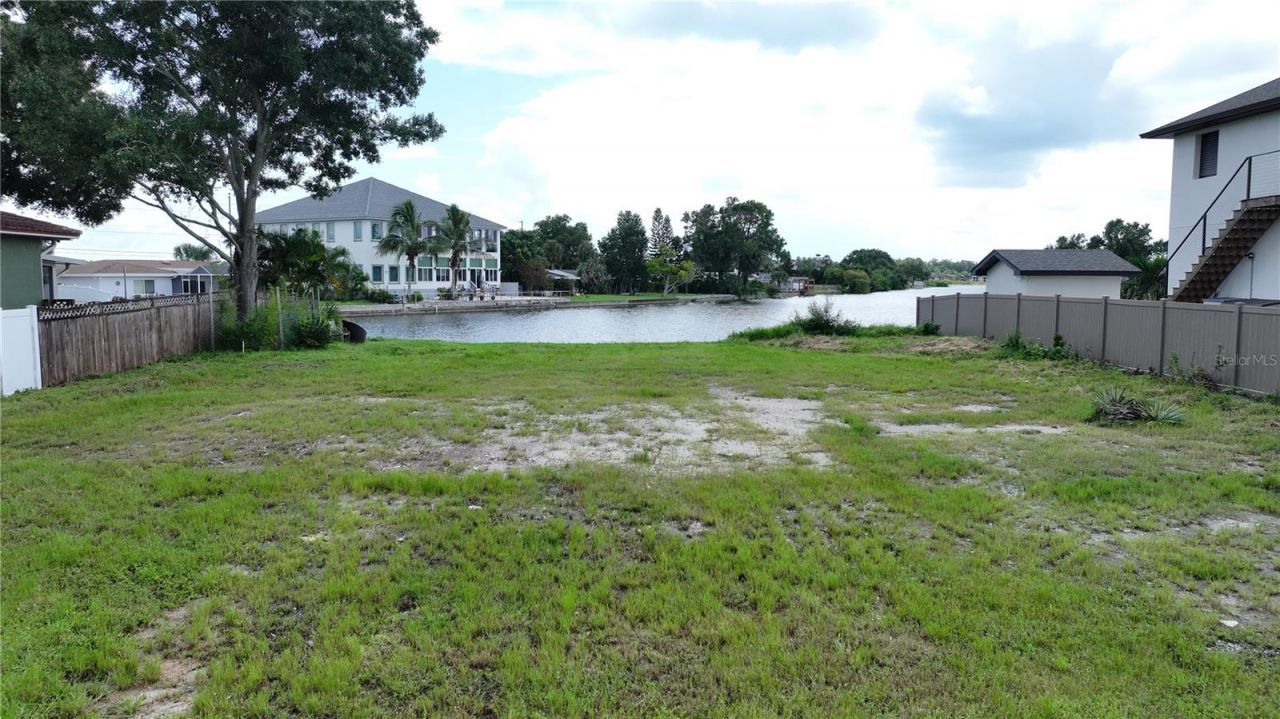 560 7th Street S, Safety Harbor, FL 34695 Photo