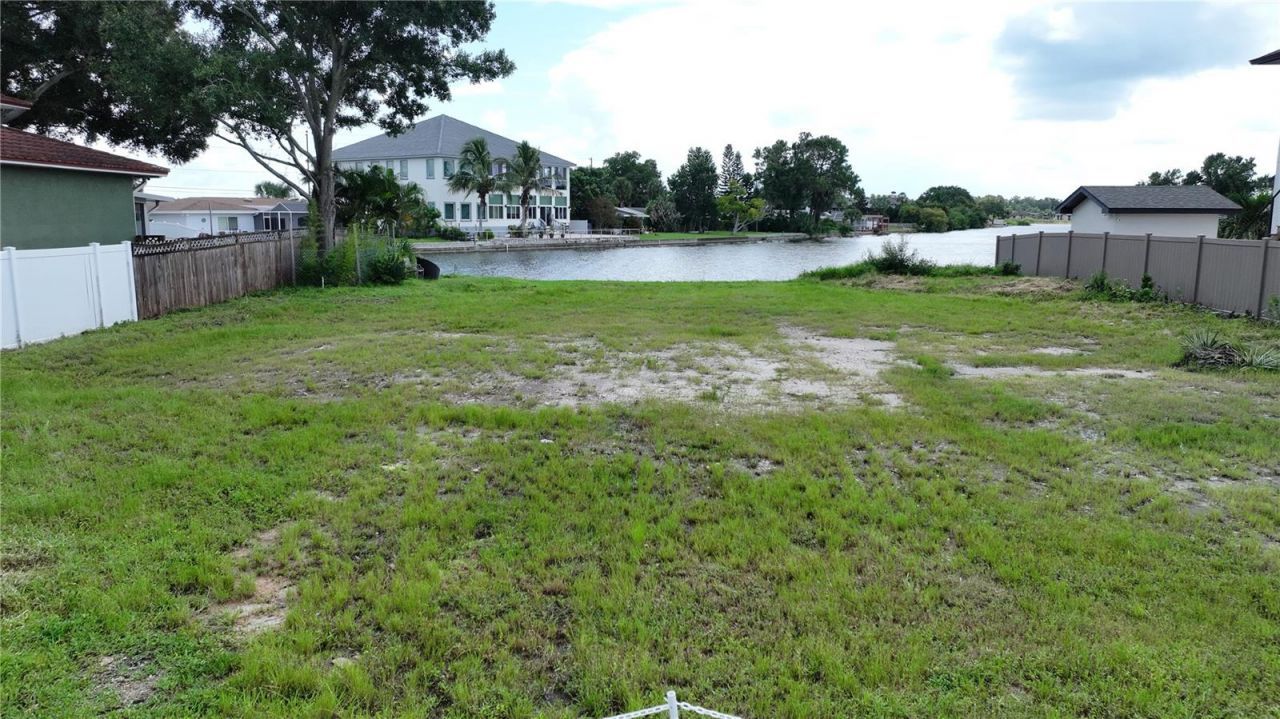 560 7th Street S, Safety Harbor, FL 34695 Photo