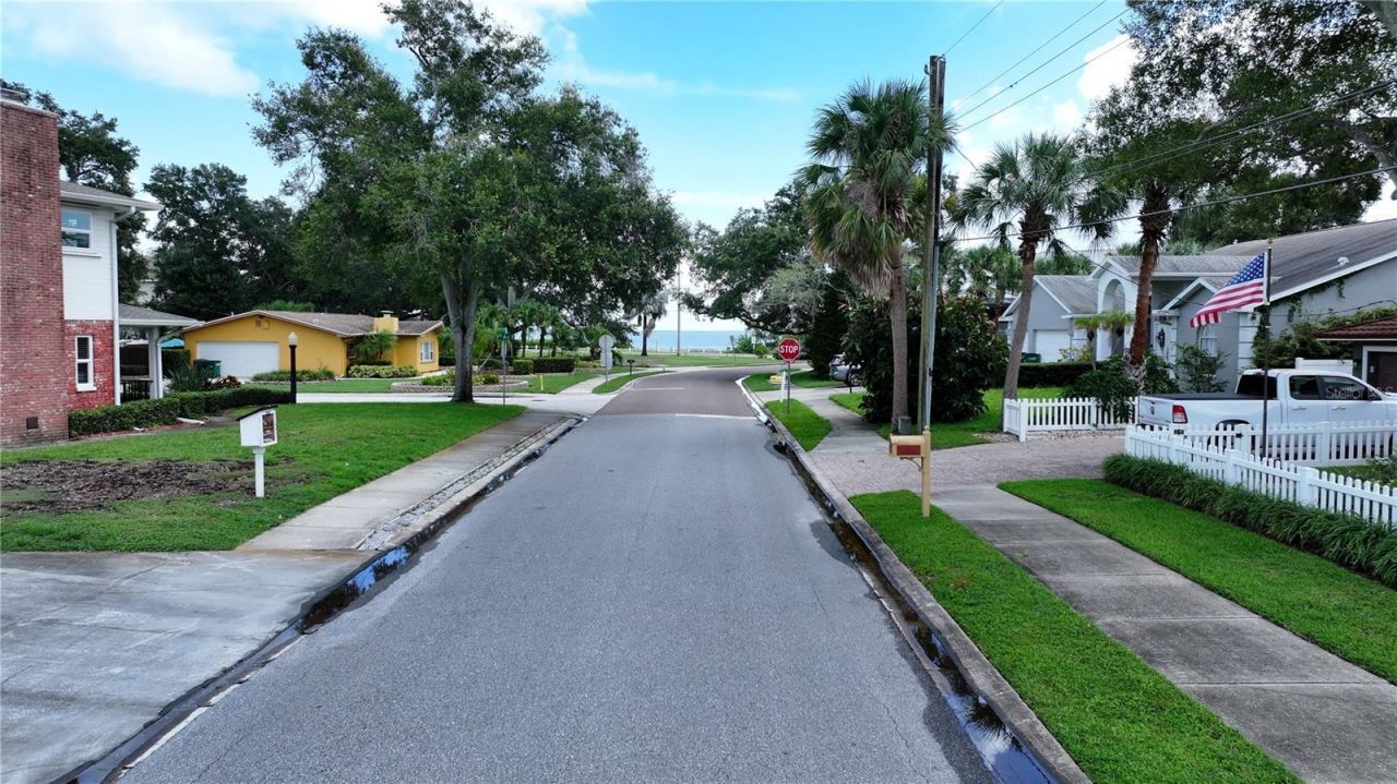 560 7th Street S, Safety Harbor, FL 34695 Photo