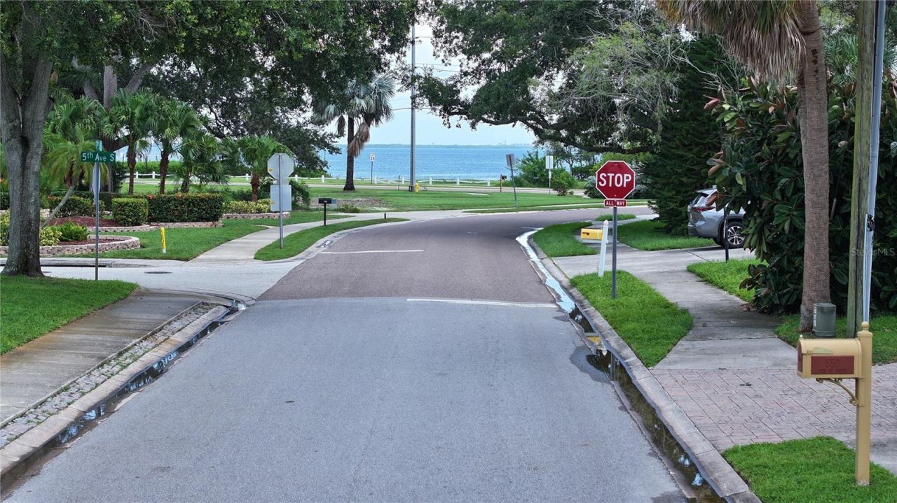560 7th Street S, Safety Harbor, FL 34695 Photo