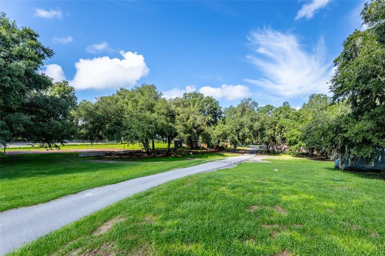 6837 Lakeville Road , Apopka, FL 32703 Photo