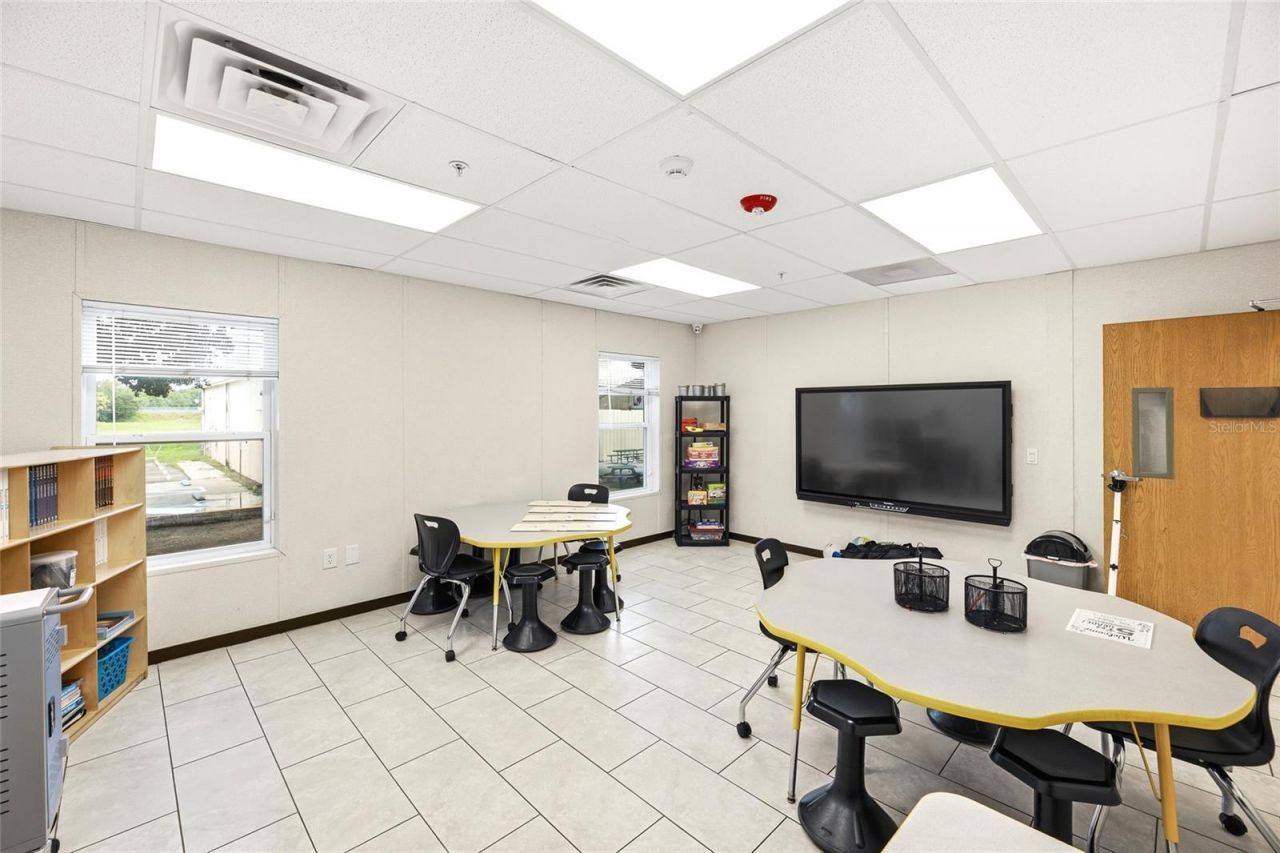 6837 Lakeville Road , Apopka, FL 32703 Photo