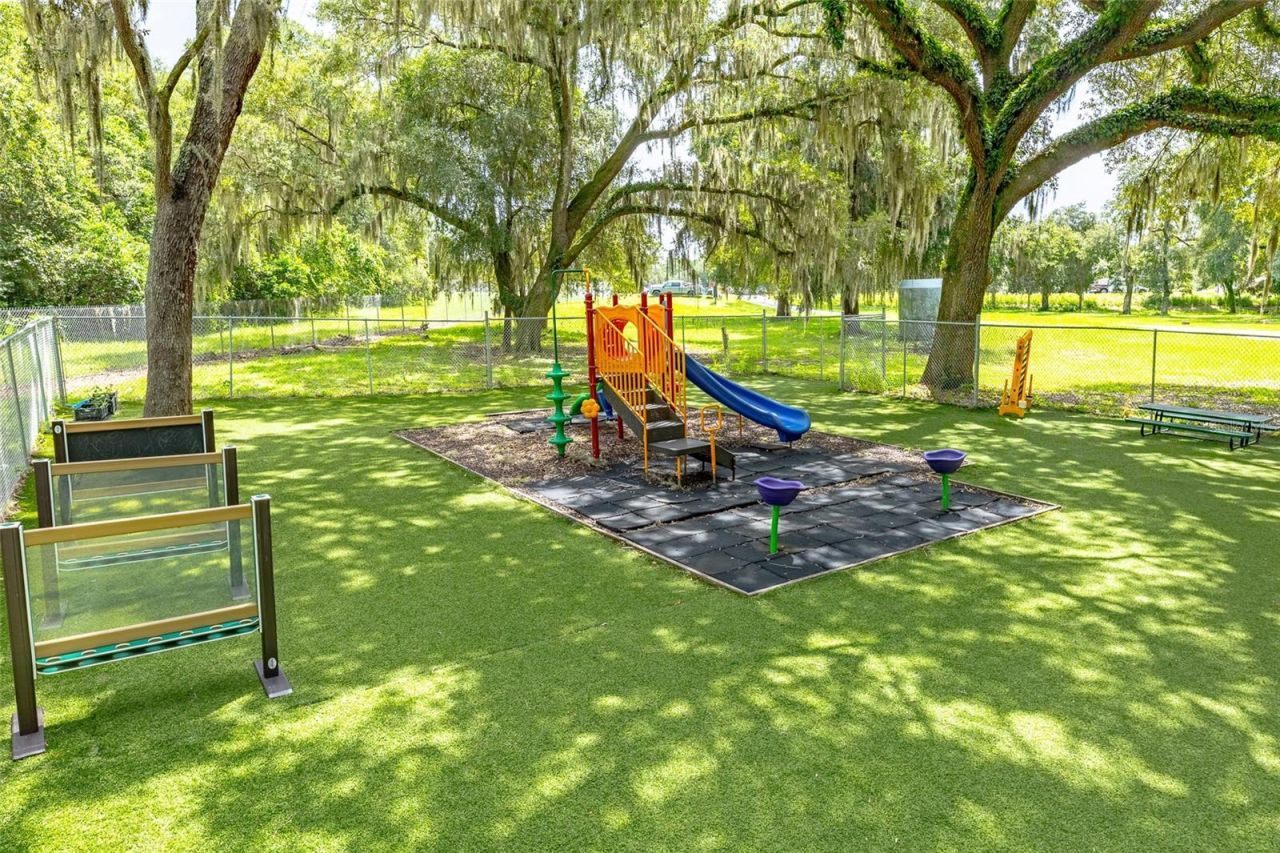6837 Lakeville Road , Apopka, FL 32703 Photo