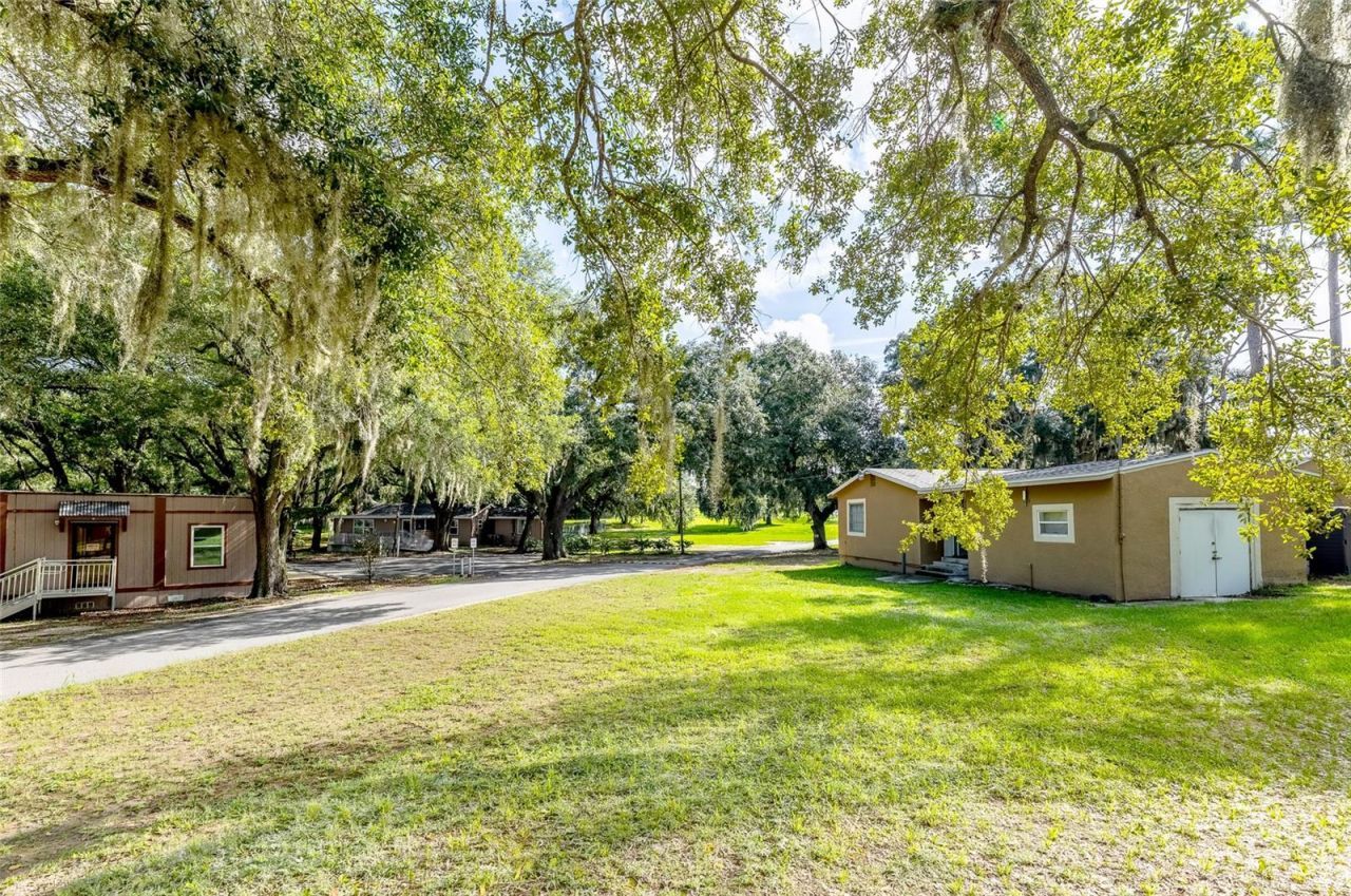 6837 Lakeville Road , Apopka, FL 32703 Photo
