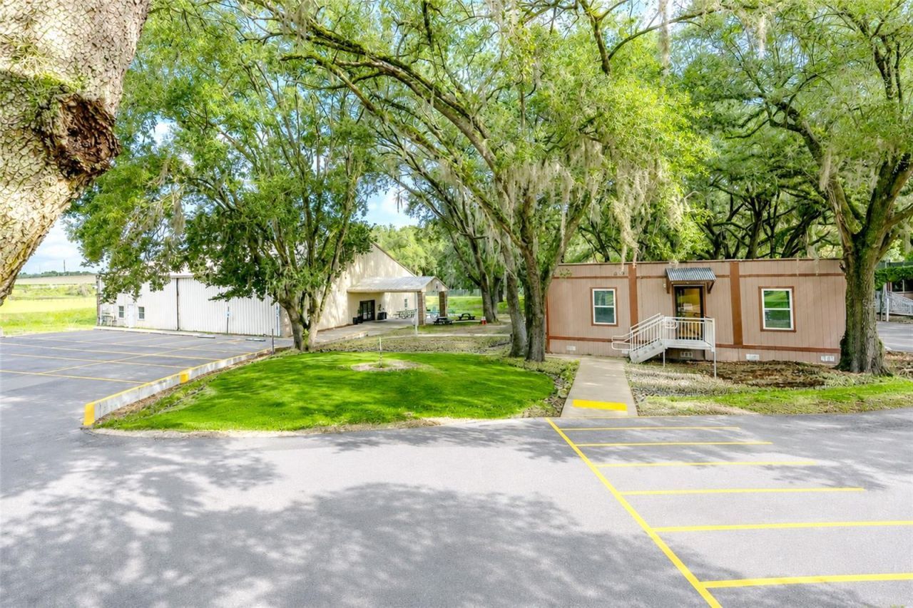 6837 Lakeville Road , Apopka, FL 32703 Photo