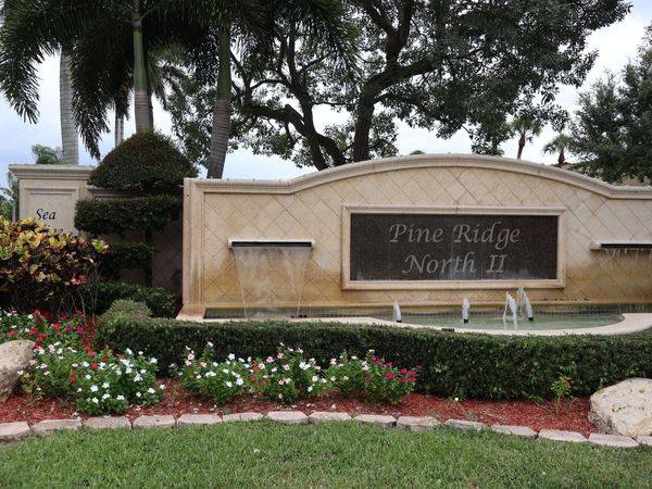 603 Sea Pine Way, Unit H3, Greenacres, FL 33415
