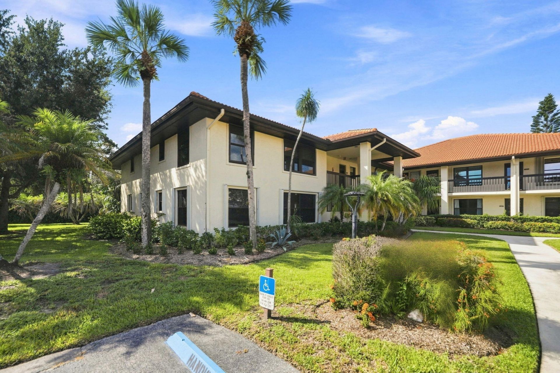 330 SW South River Drive, Unit 203, Stuart, FL 34997 Photo