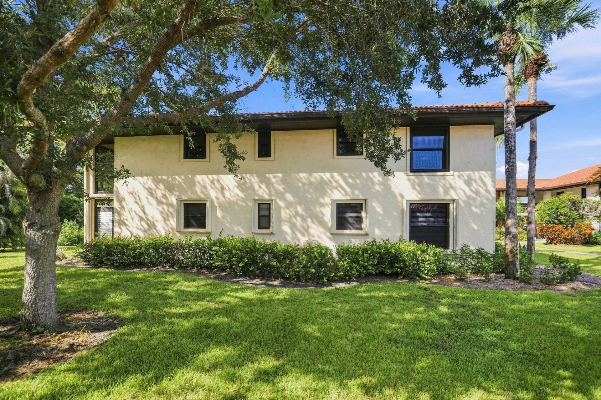 330 SW South River Drive, Unit 203, Stuart, FL 34997 Photo