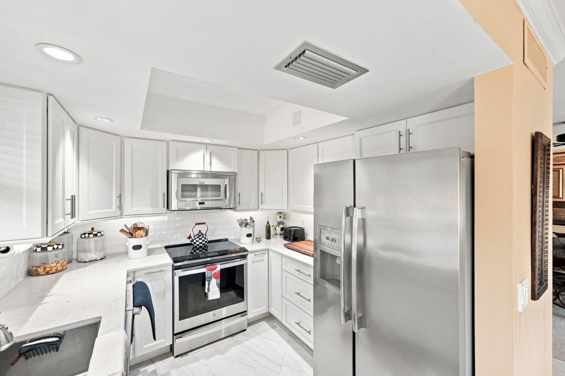 330 SW South River Drive, Unit 203, Stuart, FL 34997 Photo