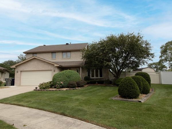 16101 Rosebud Place , Orland Hills, IL 60487
